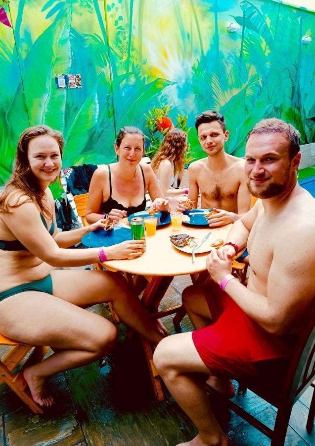 Rainbow Hostel Lima Eksteriør billede